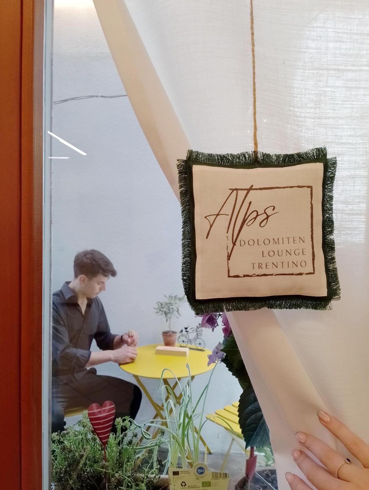 Dolomiten Lounge - Moderno Con Parcheggio Privato Перджине-Вальсугана Экстерьер фото